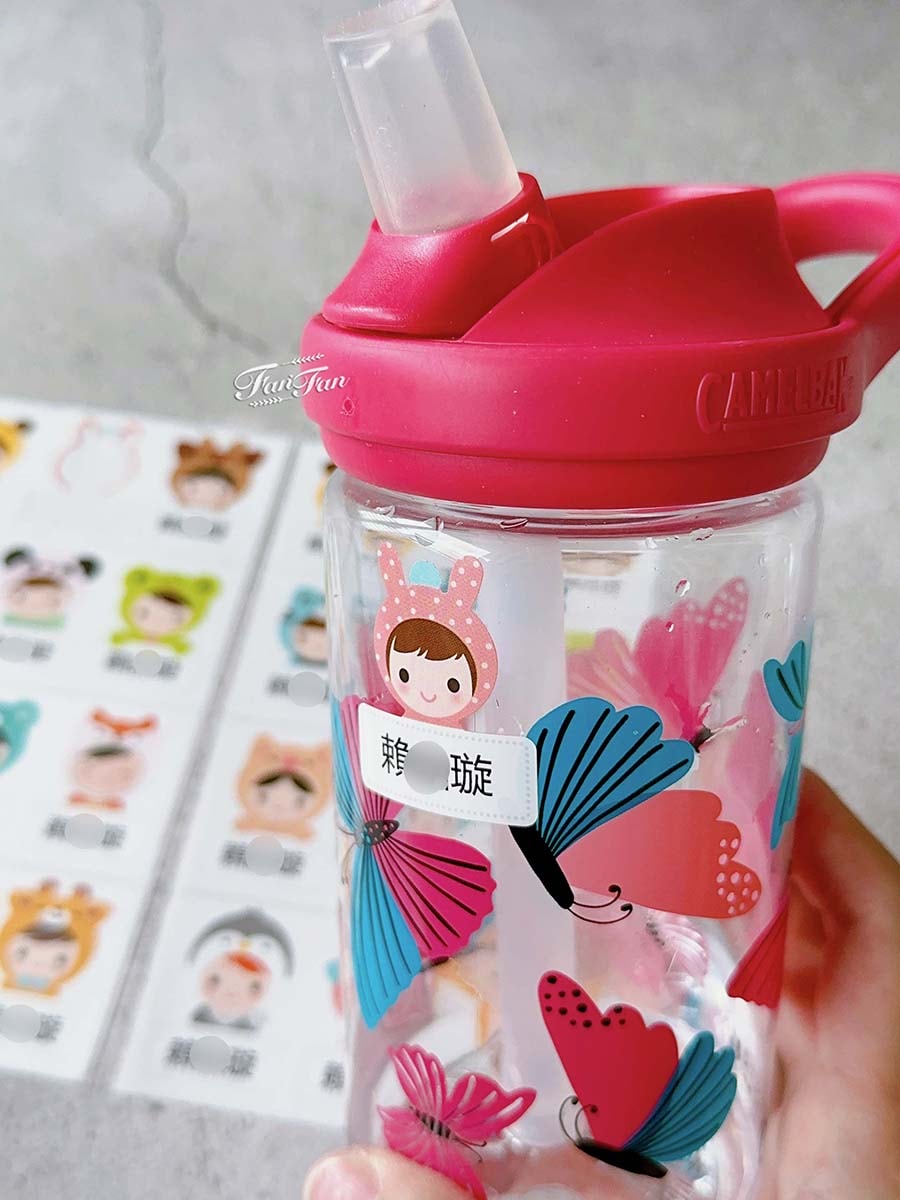 【育兒用品】開學必備用品！超可愛韓國客製化姓名貼限時開團囉，衣物貼、防水貼、餐具貼，各種獨特姓名貼通通有！