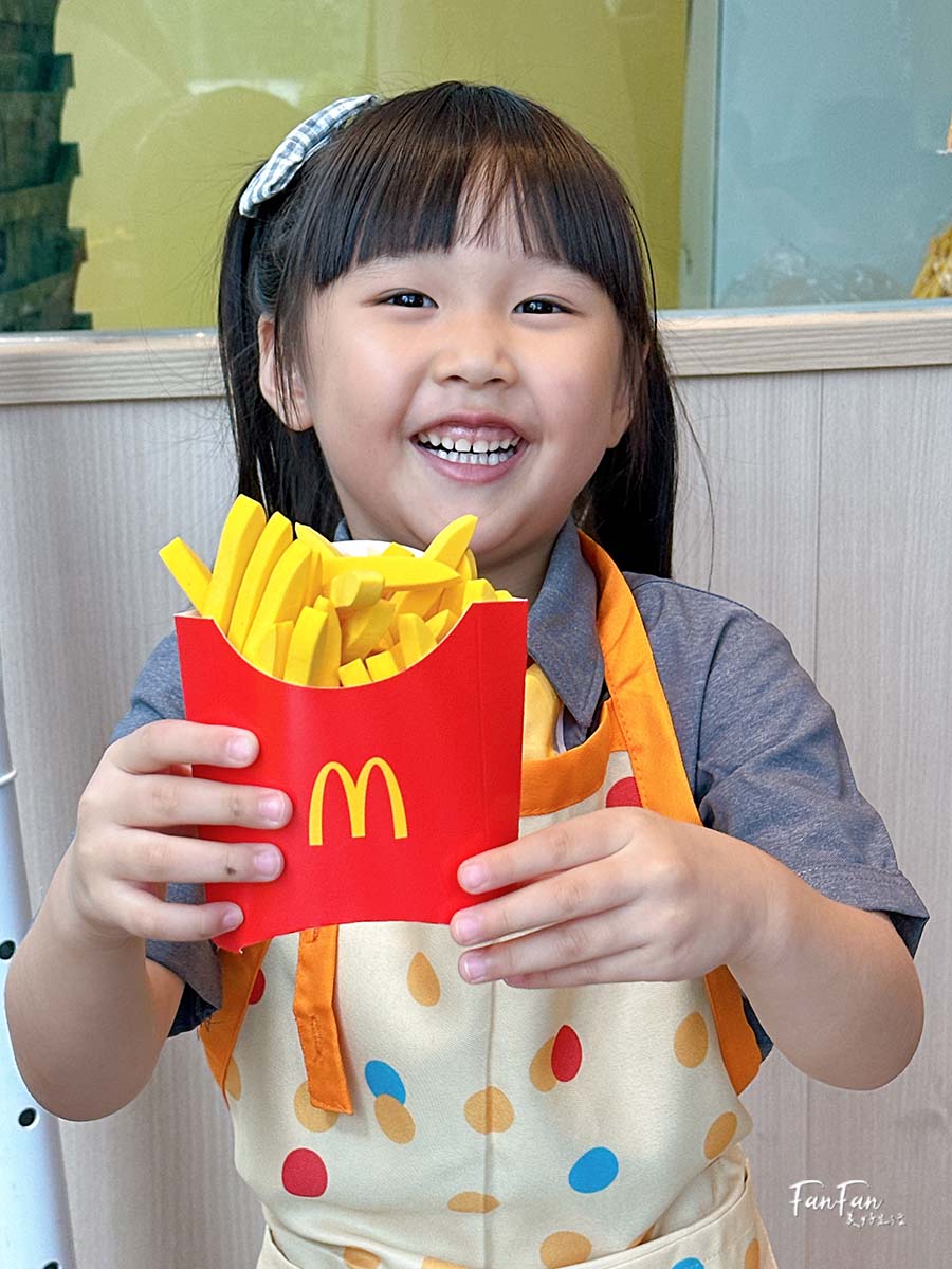 小麥麥體驗營2025年更新|一日麥當勞小小店長體驗全記錄 - 第14張圖 小麥麥體驗營2025年更新|一日麥當勞小小店長體驗全記錄