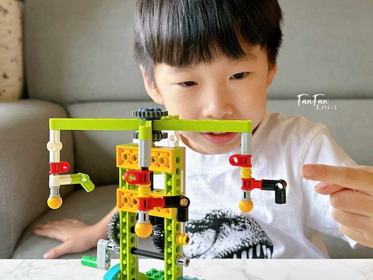 AI世代必備！幼兒動力積木、程式積木搭建學編程！與樂高相容，推薦給孩子的入門編程STEAM玩具｜積木的最高境界！