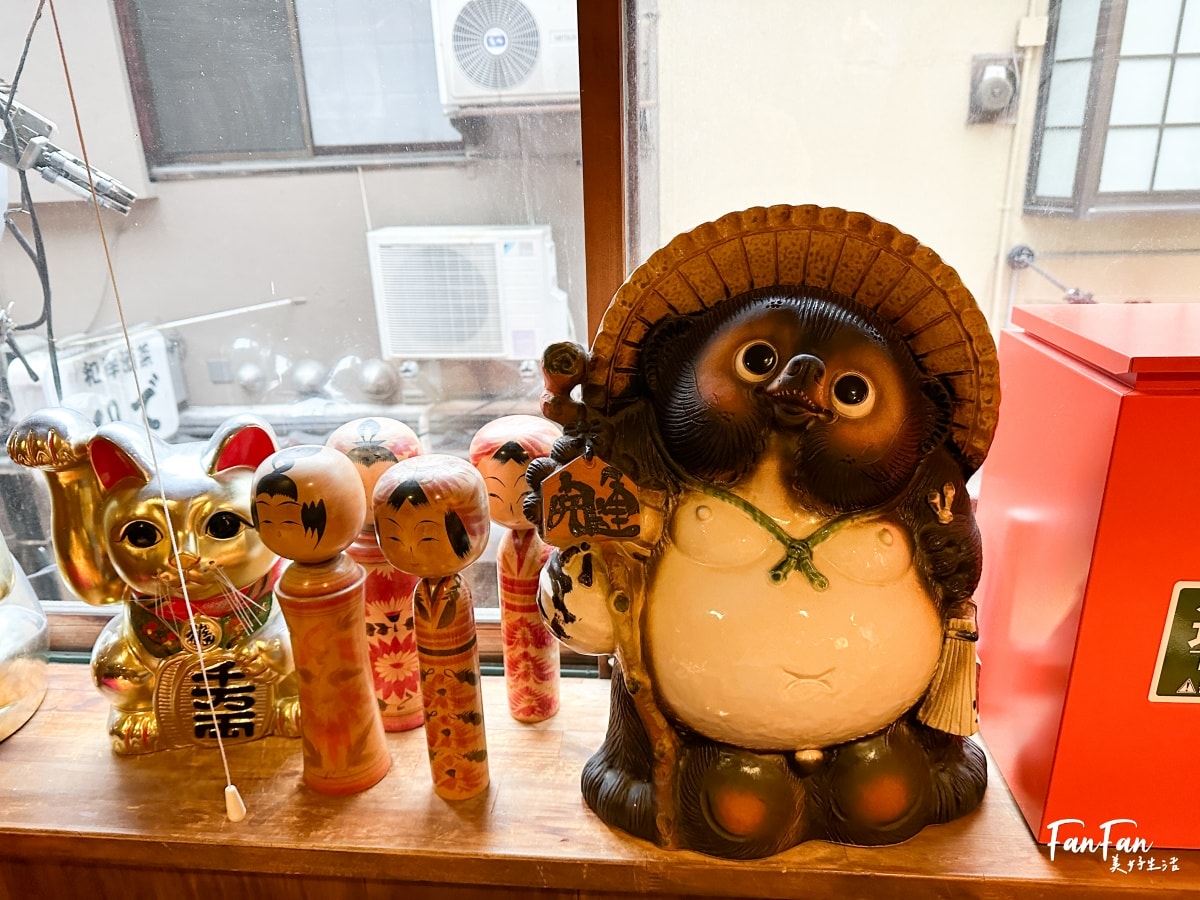 心齋橋美食｜吉次牛舌炭火燒，有中文菜單還有兒童餐具，親子超友善！牛たん炭火焼