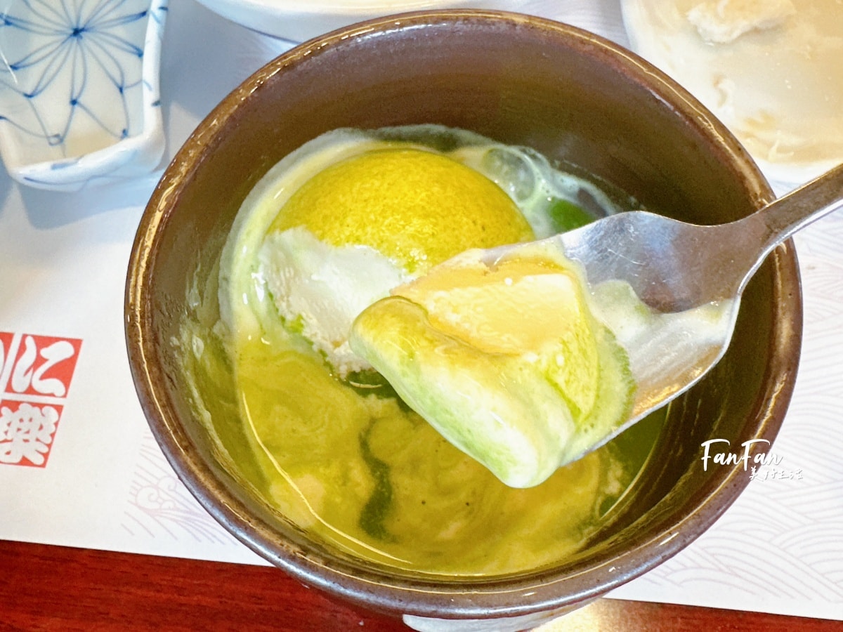 大阪美食道頓堀必吃！蟹道樂かに道樂：超豪華螃蟹料理，超鮮甜螃蟹火鍋、螃蟹生魚片、烤螃蟹！