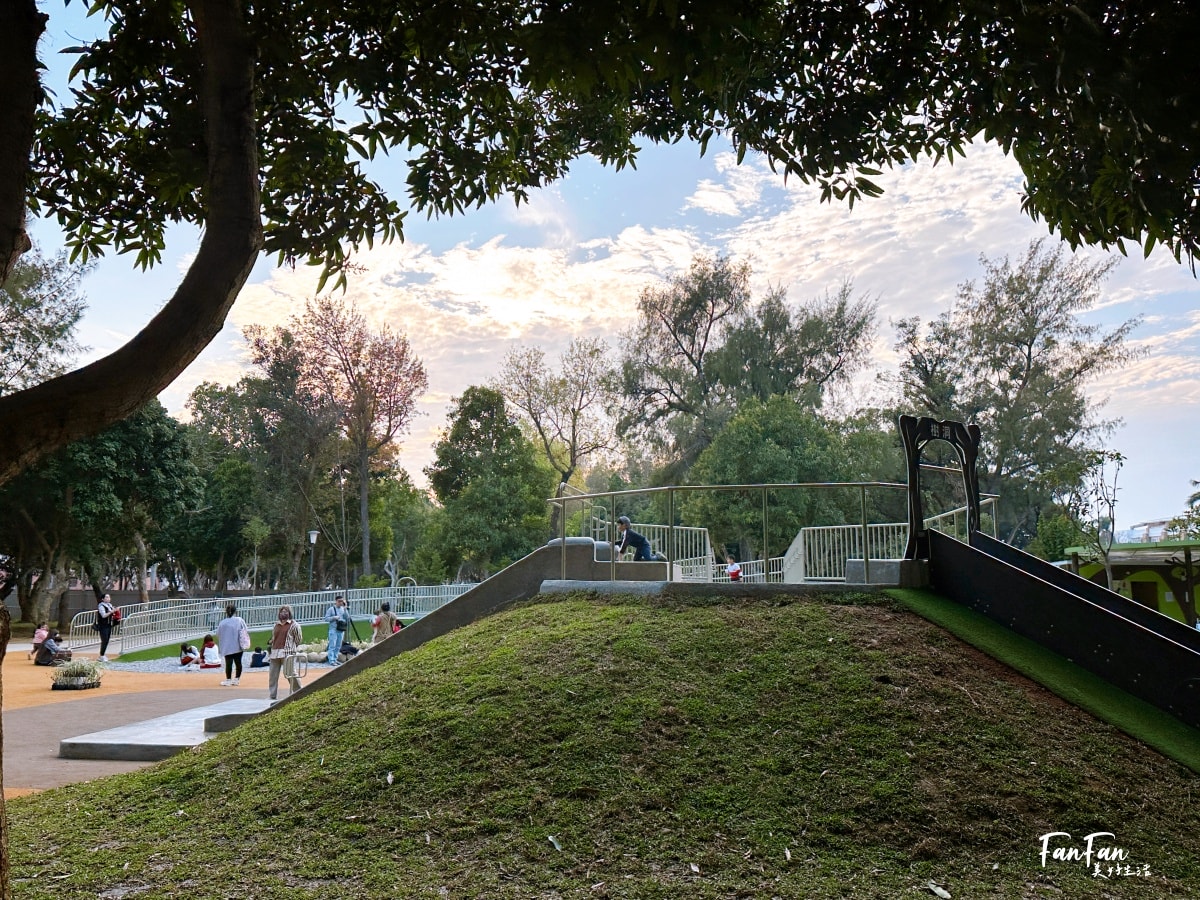 后里森林公園搖籃遊戲場|被樹林包圍好愜意不怕曬!還有林間吊床太愜意啦! - 第18張圖 后里森林公園搖籃遊戲場|被樹林包圍好愜意不怕曬!還有林間吊床太愜意啦!