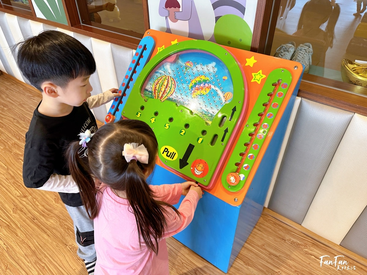 福容大飯店麗寶樂園｜旁邊就是麗寶樂園跟OUTLET，遊樂園、逛街、吃飯一站搞定！台中度假飯店推薦
