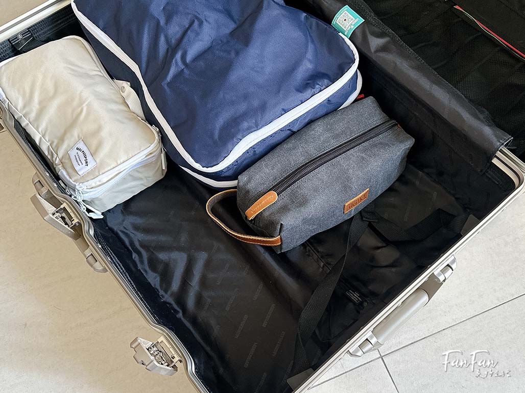 折疊吹風機推薦！出遊必備：ikiiki國際雙電壓高速折疊負離子吹風機