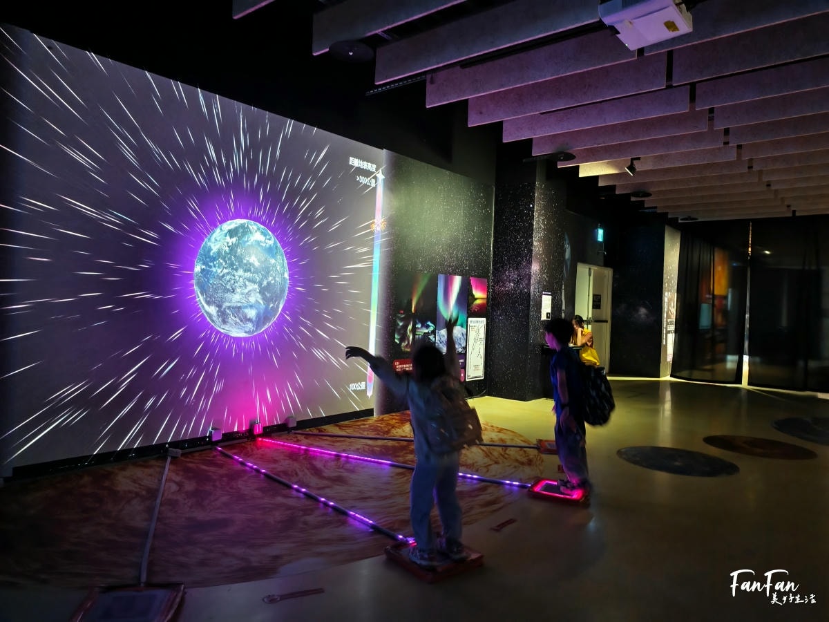 沉浸式看極光！2025遇見歐若菈–追極光科學指南特展｜期間限定親子景點｜臺北天文館免費展覽