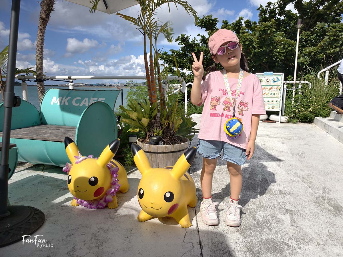 沖繩限定：曬黑Hello Kitty、曬黑蠟筆小新T恤開箱，曬黑三麗鷗明星系列哪裡買？沖繩必買戰利品！