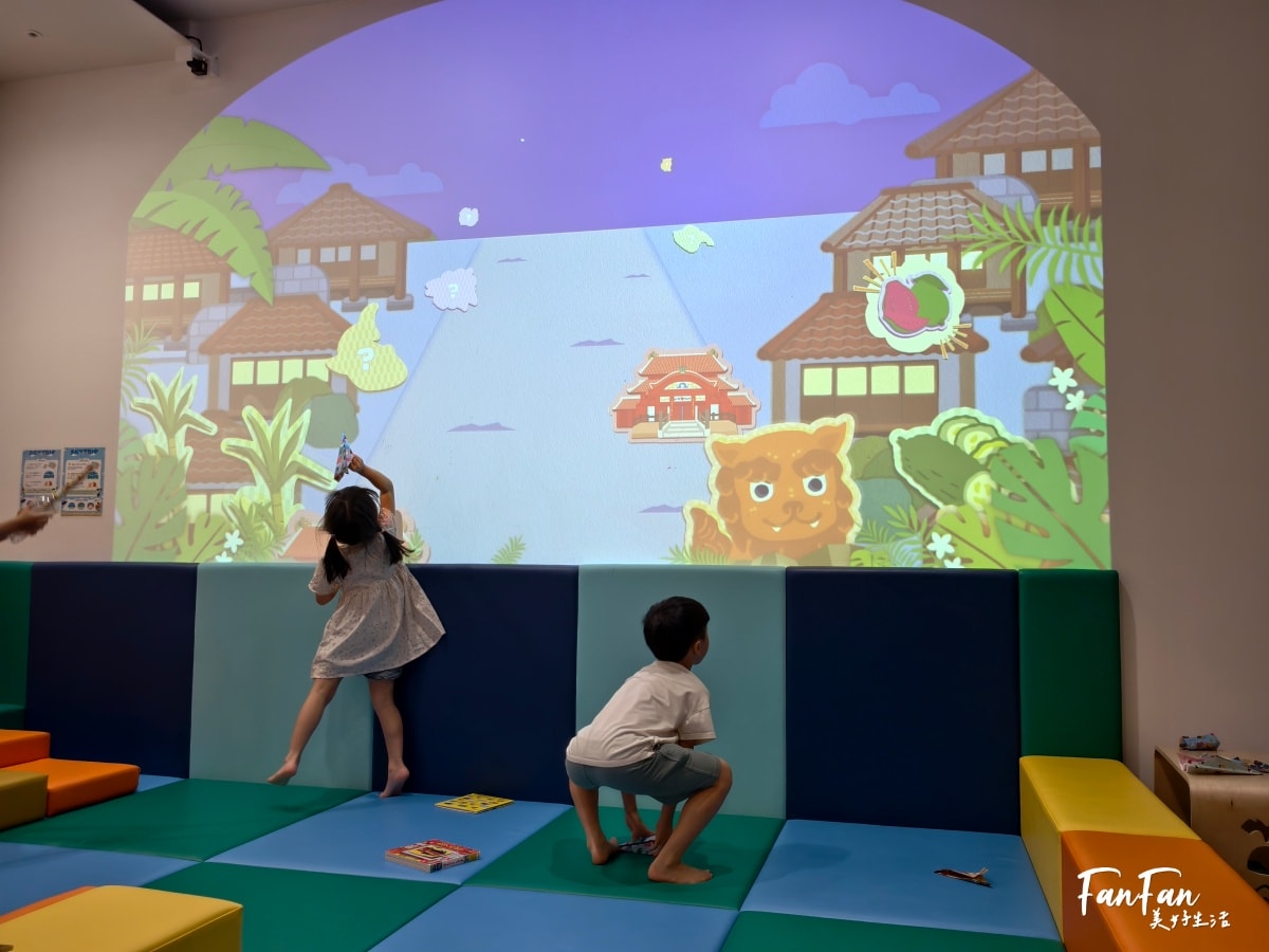 2025沖繩飯店推薦！東急STAY沖繩那霸飯店，親子超友善附有兒童遊戲室，一樓就是唐吉訶德商店，房間內還有專屬洗衣機，房價便宜CP值超高！