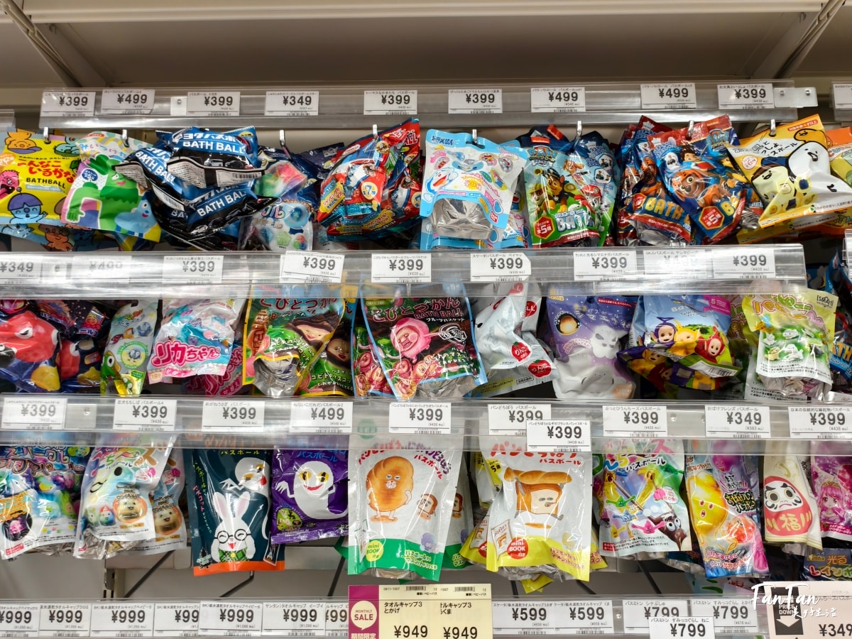 沖繩必逛母嬰用品商店：西松屋！嬰幼兒童裝、鞋襪零食玩具、尿布奶粉水壺餐具、沐浴球超好買，價格親民換季更划算｜西松屋必買推薦！