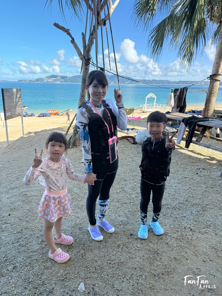 沖繩浮潛體驗:5歲就能玩,不會游泳也能浮潛!感受沖繩清澈海水、熱帶魚與珊瑚礁,浮潛新手也沒問題! - 第3張圖 沖繩浮潛體驗:5歲就能玩,不會游泳也能浮潛!感受沖繩清澈海水、熱帶魚與珊瑚礁,浮潛新手也沒問題!