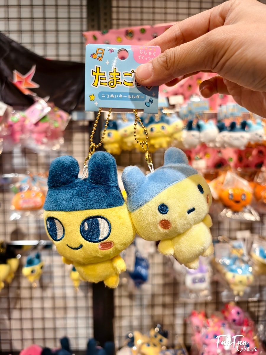 來去Tamagotchi factory原宿體驗概念店!Lab Tama連線交換最新道具、超萌必敗限定款迷你公仔造型瓶!たまごっち ふぁくとり - 第4張圖 來去Tamagotchi factory原宿體驗概念店!Lab Tama連線交換最新道具、超萌必敗限定款迷你公仔造型瓶!たまごっち ふぁくとり