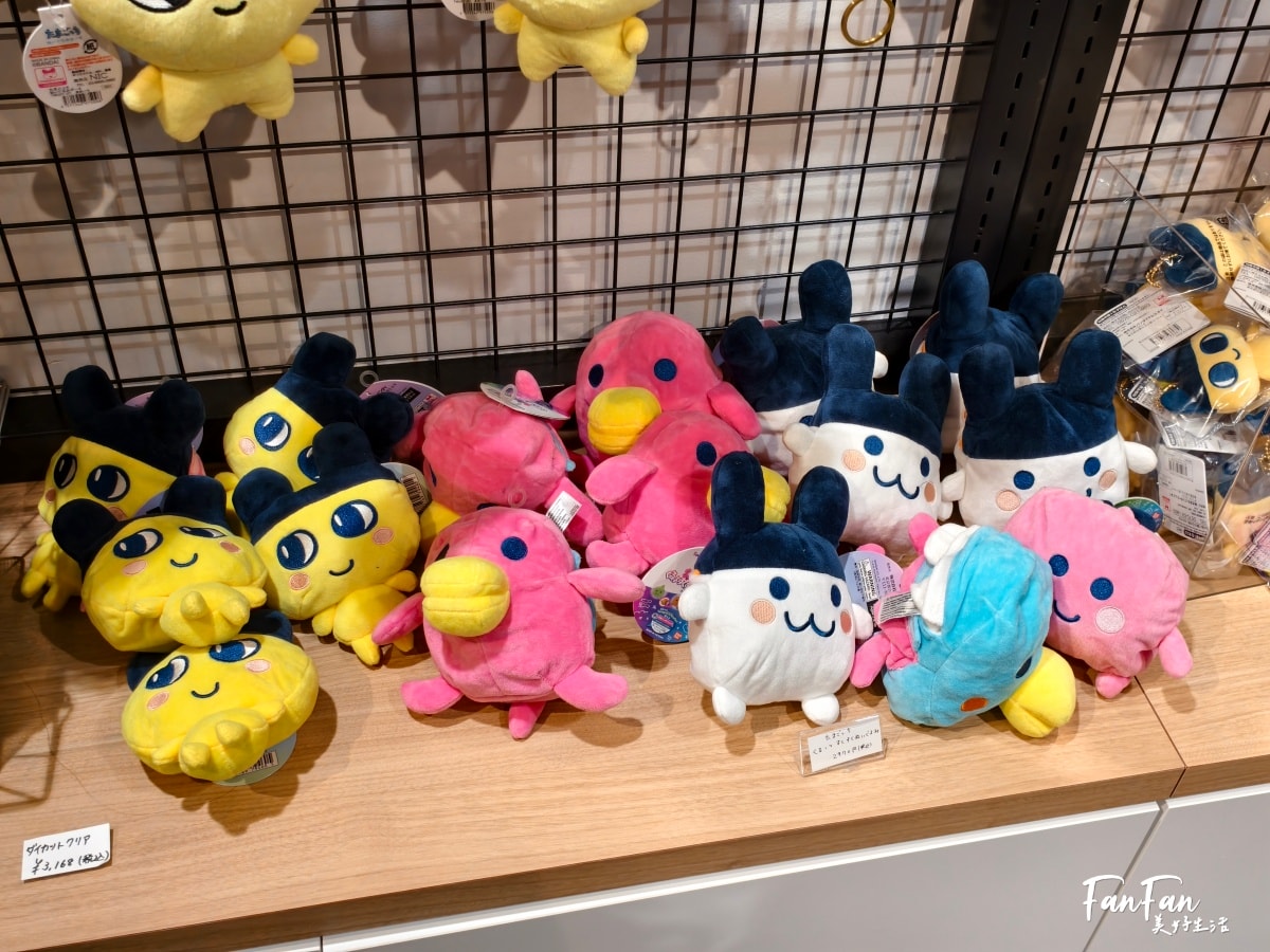 來去Tamagotchi factory原宿體驗概念店!Lab Tama連線交換最新道具、超萌必敗限定款迷你公仔造型瓶!たまごっち ふぁくとり - 第7張圖 來去Tamagotchi factory原宿體驗概念店!Lab Tama連線交換最新道具、超萌必敗限定款迷你公仔造型瓶!たまごっち ふぁくとり