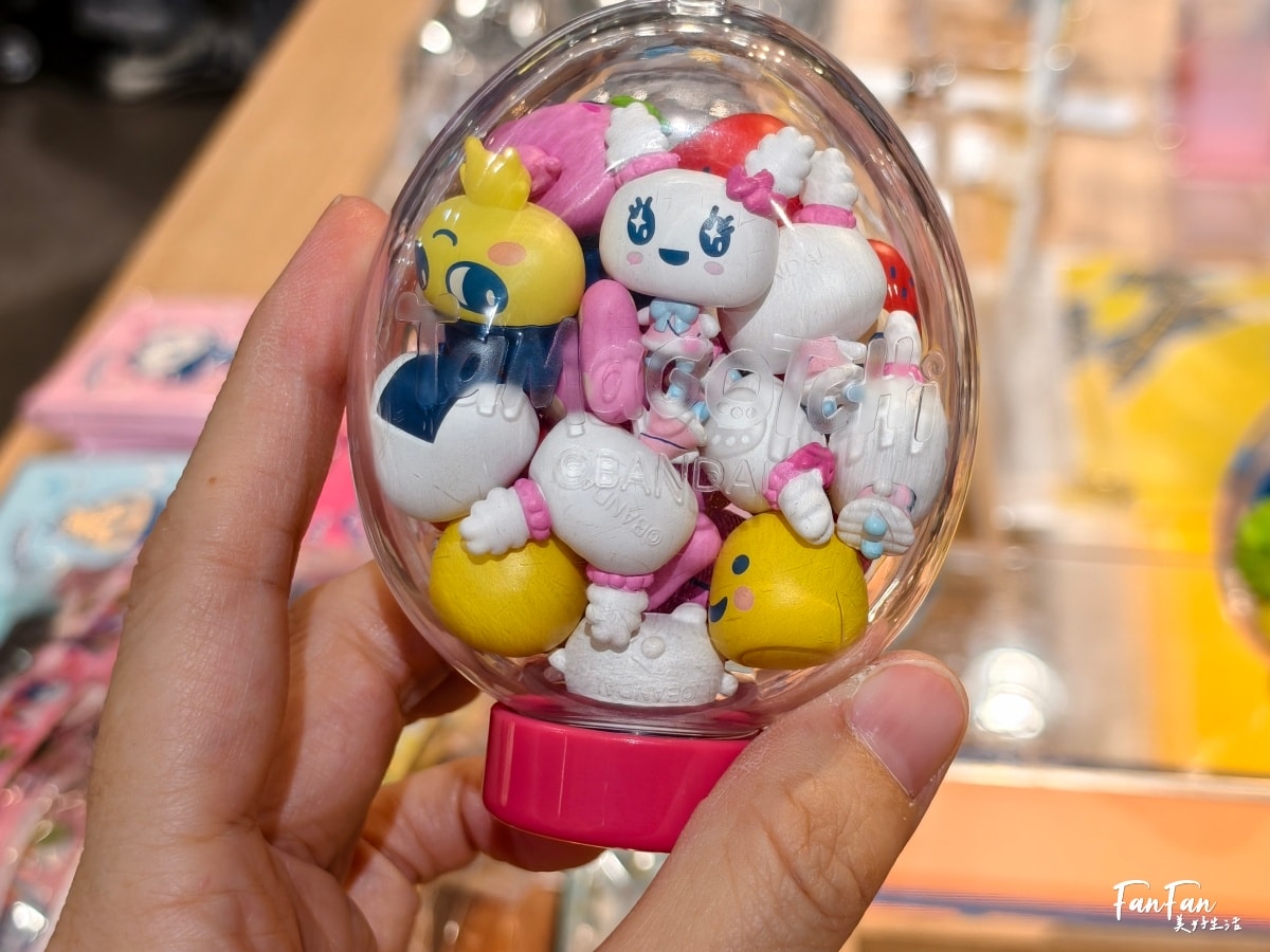 來去Tamagotchi factory原宿體驗概念店!Lab Tama連線交換最新道具、超萌必敗限定款迷你公仔造型瓶!たまごっち ふぁくとり - 第19張圖 來去Tamagotchi factory原宿體驗概念店!Lab Tama連線交換最新道具、超萌必敗限定款迷你公仔造型瓶!たまごっち ふぁくとり