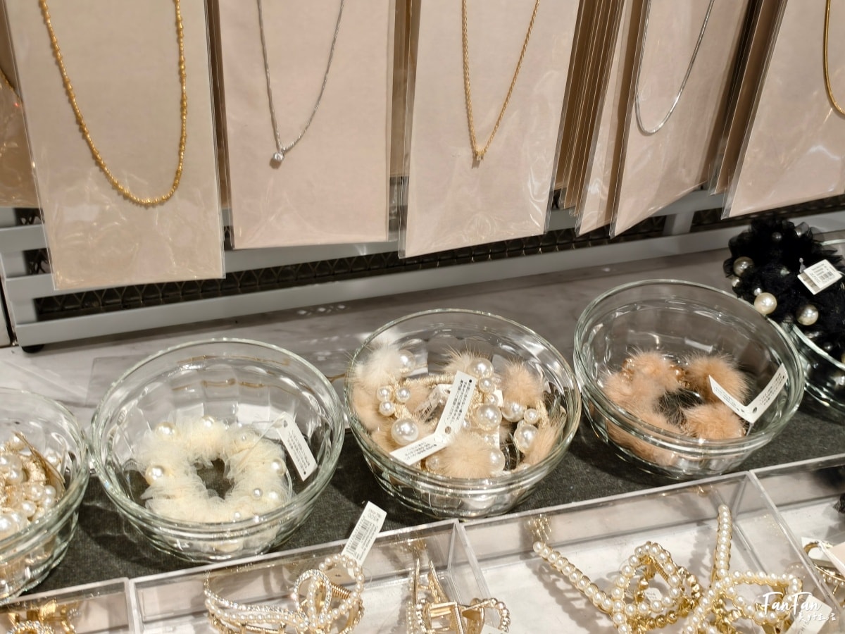 3COINS實用小物開箱推薦(下篇)人氣商品搶先看:3COINS必逛必買!日本百元雜貨店スリーコインズ|原宿旗艦店 - 第60張圖 3COINS實用小物開箱推薦(下篇)人氣商品搶先看:3COINS必逛必買!日本百元雜貨店スリーコインズ|原宿旗艦店