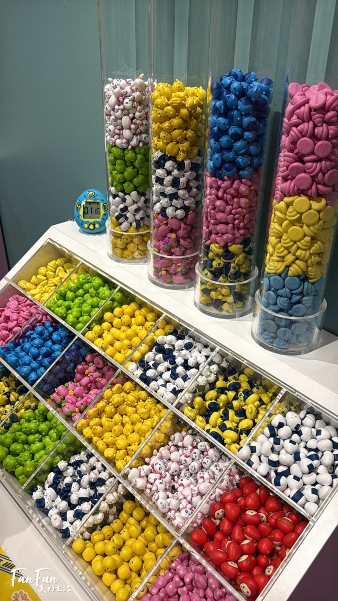 來去Tamagotchi factory原宿體驗概念店!Lab Tama連線交換最新道具、超萌必敗限定款迷你公仔造型瓶!たまごっち ふぁくとり - 第17張圖 來去Tamagotchi factory原宿體驗概念店!Lab Tama連線交換最新道具、超萌必敗限定款迷你公仔造型瓶!たまごっち ふぁくとり